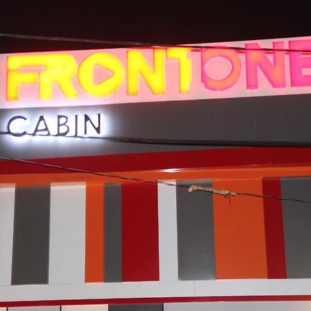 Front One Cabin Malioboro Jogja Yogyakarta Extérieur photo