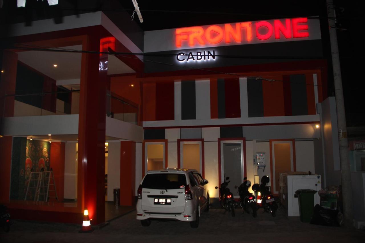 Front One Cabin Malioboro Jogja Yogyakarta Extérieur photo